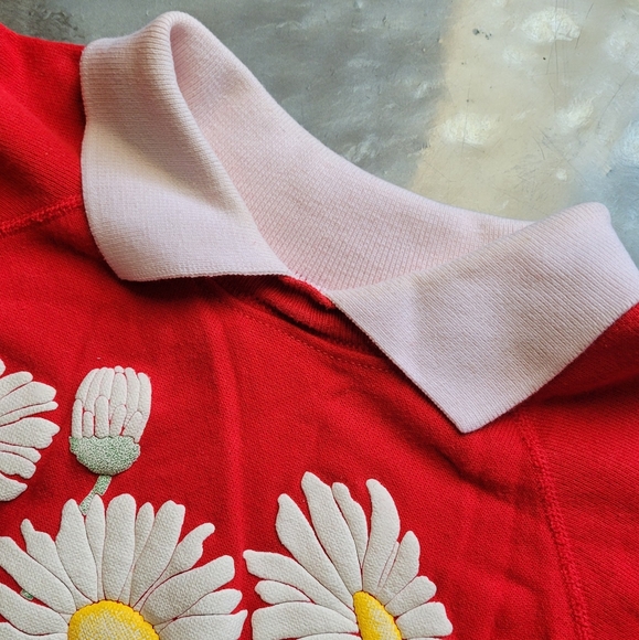 Vintage Daisy Sweatshirt - Picture 4 of 4